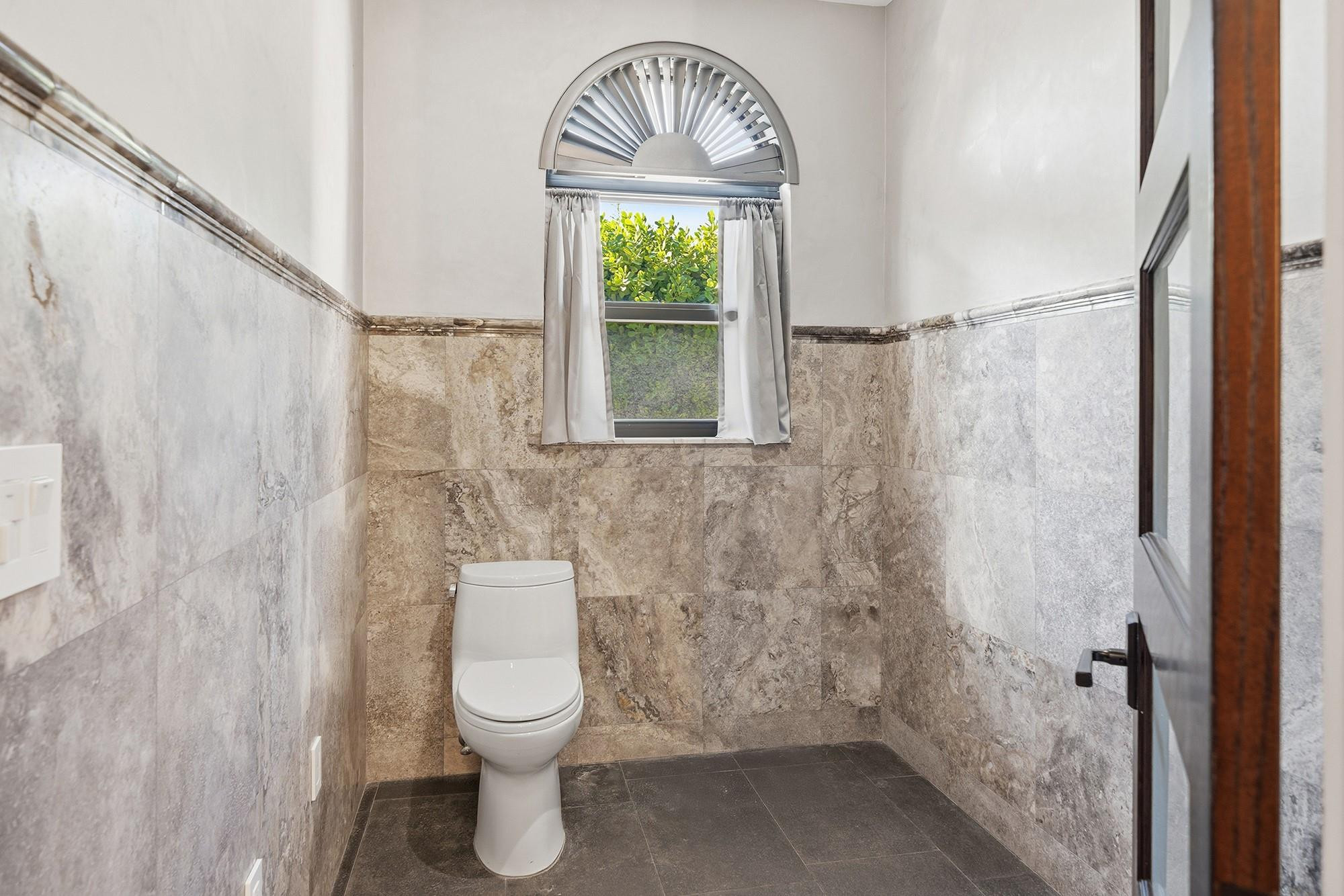 10270 Southwest 58th Street Miami, FL 33173 - Photo 32 of 88 Photo 32