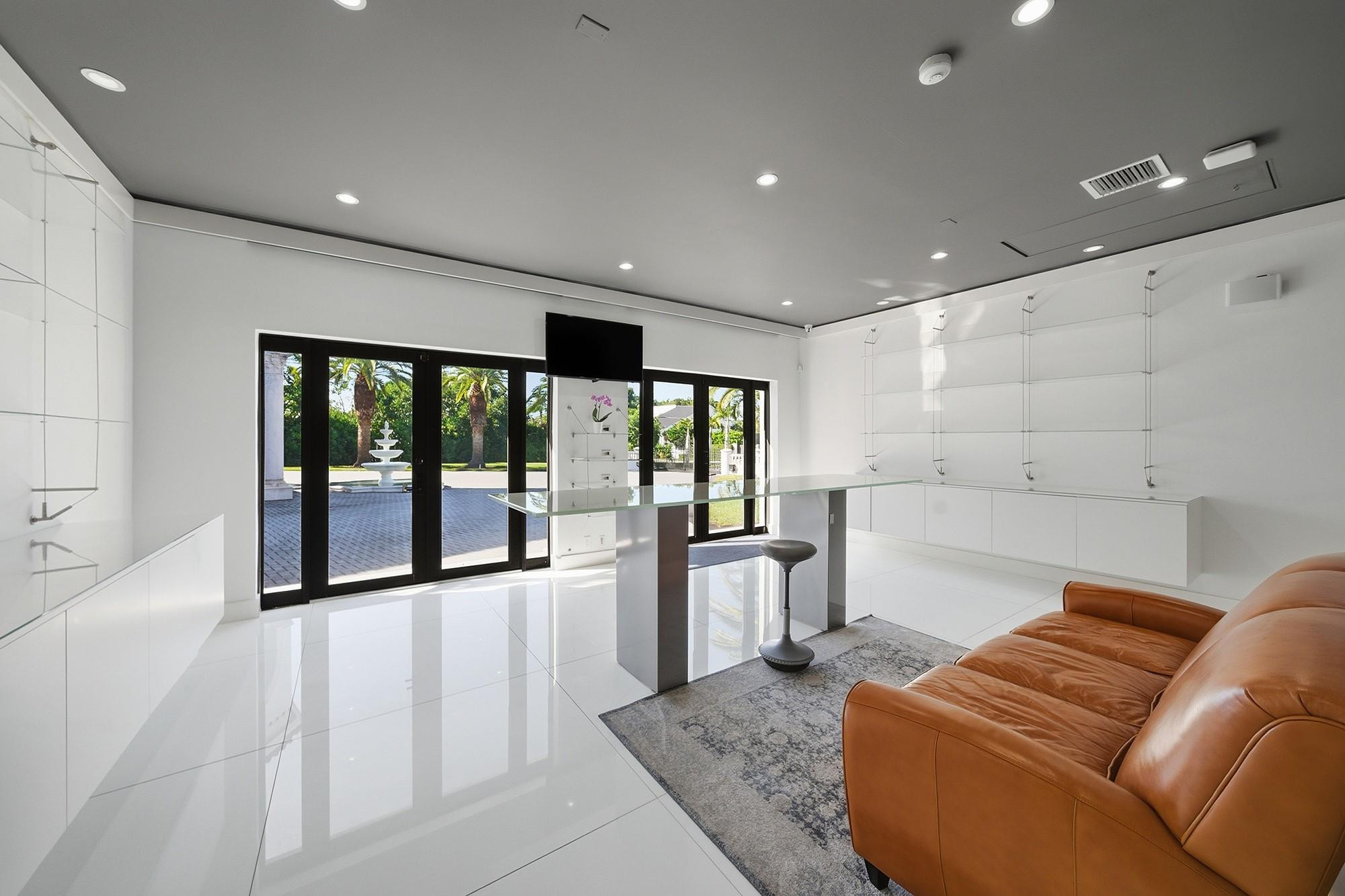 10270 Southwest 58th Street Miami, FL 33173 - Photo 38 of 88 Photo 38