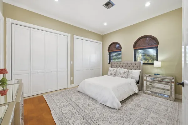 $25,000 | 10270 Southwest 58th Street, Miami, FL 33173