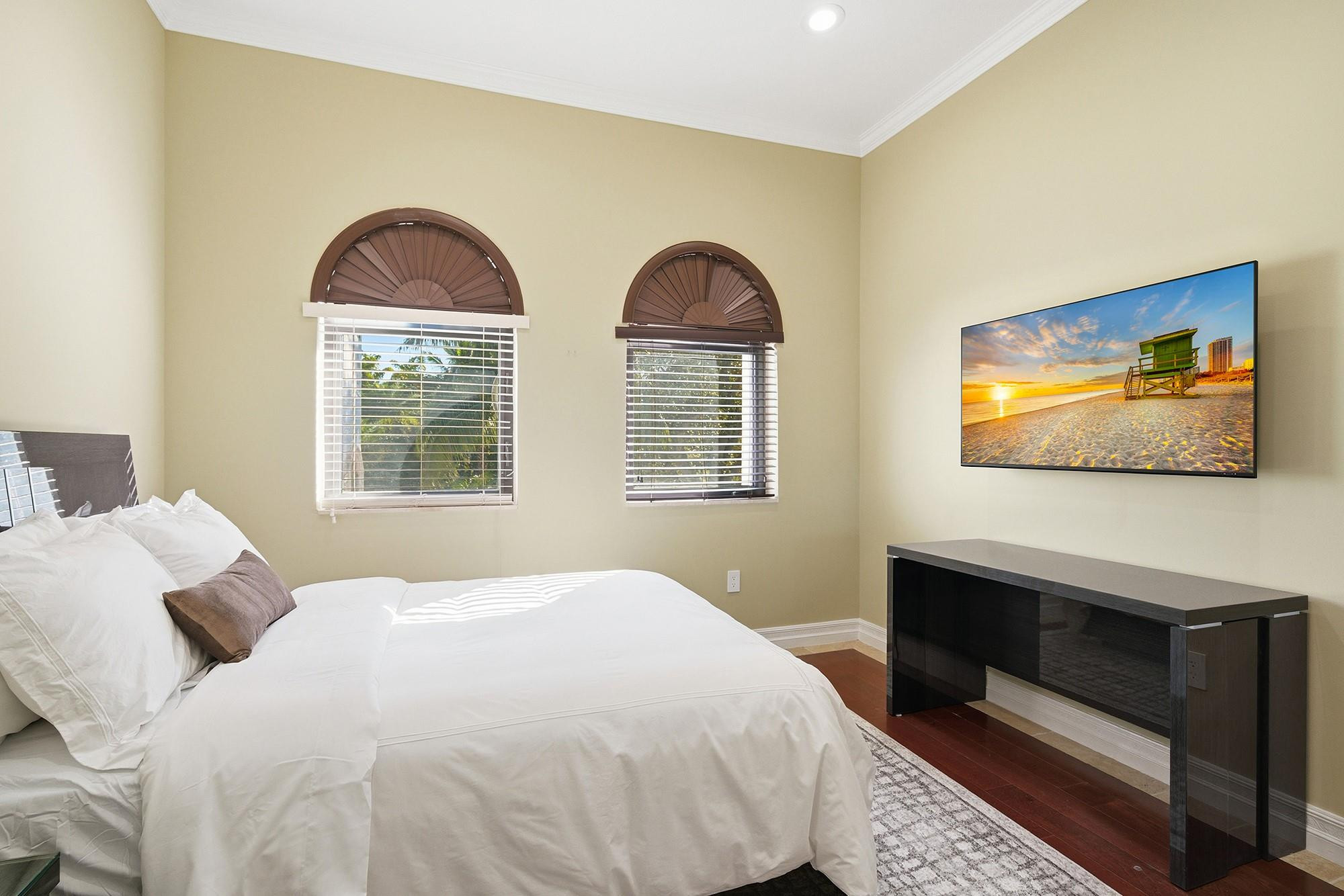 10270 Southwest 58th Street Miami, FL 33173 - Photo 62 of 88 Photo 62