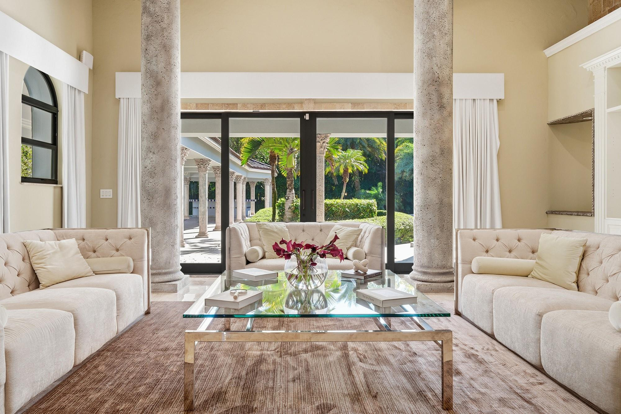 10270 Southwest 58th Street Miami, FL 33173 - Photo 8 of 88 Photo 8