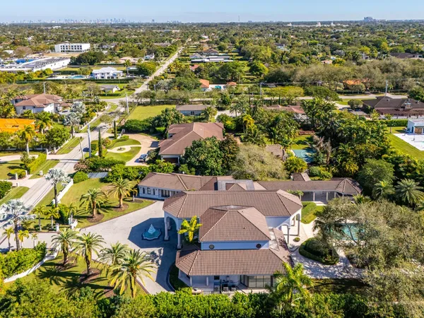 $25,000 | 10270 Southwest 58th Street, Miami, FL 33173