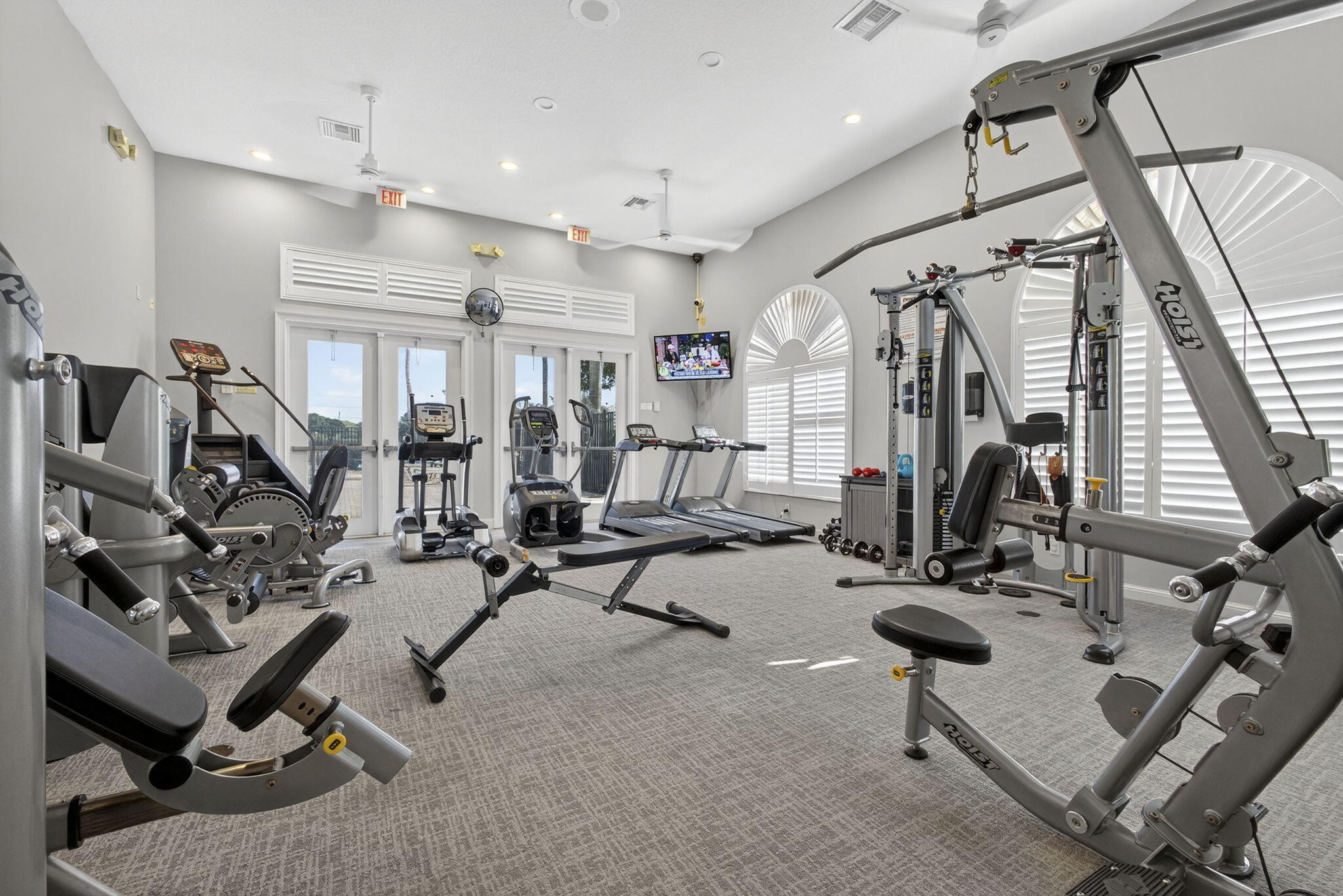 11061 Laurel Walk Road Wellington, FL 33449 - Photo 58 of 67 a view of a room with gym equipment