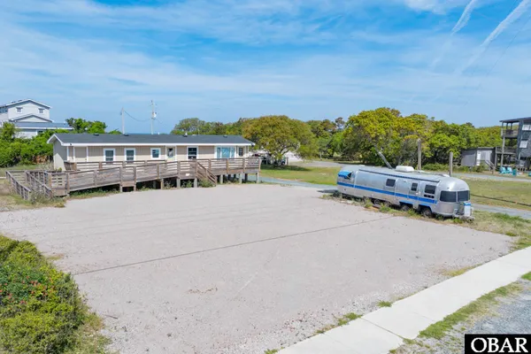 $300,000 | 27326 Highway 12, Salvo, NC 27982