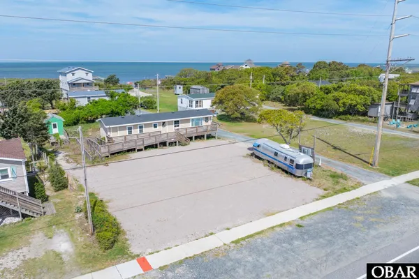 $300,000 | 27326 Highway 12, Salvo, NC 27982