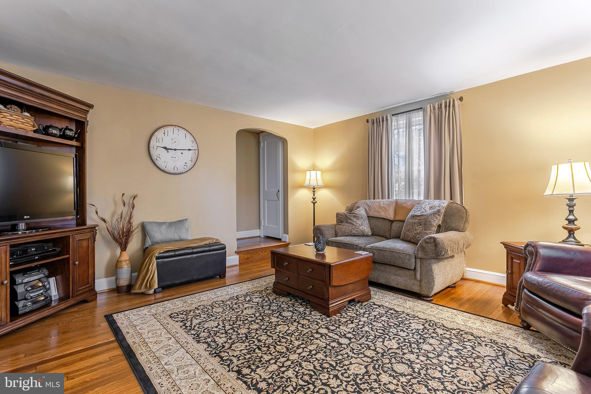 239 Kent Road Springfield, PA 19064 - Photo 4 of 20