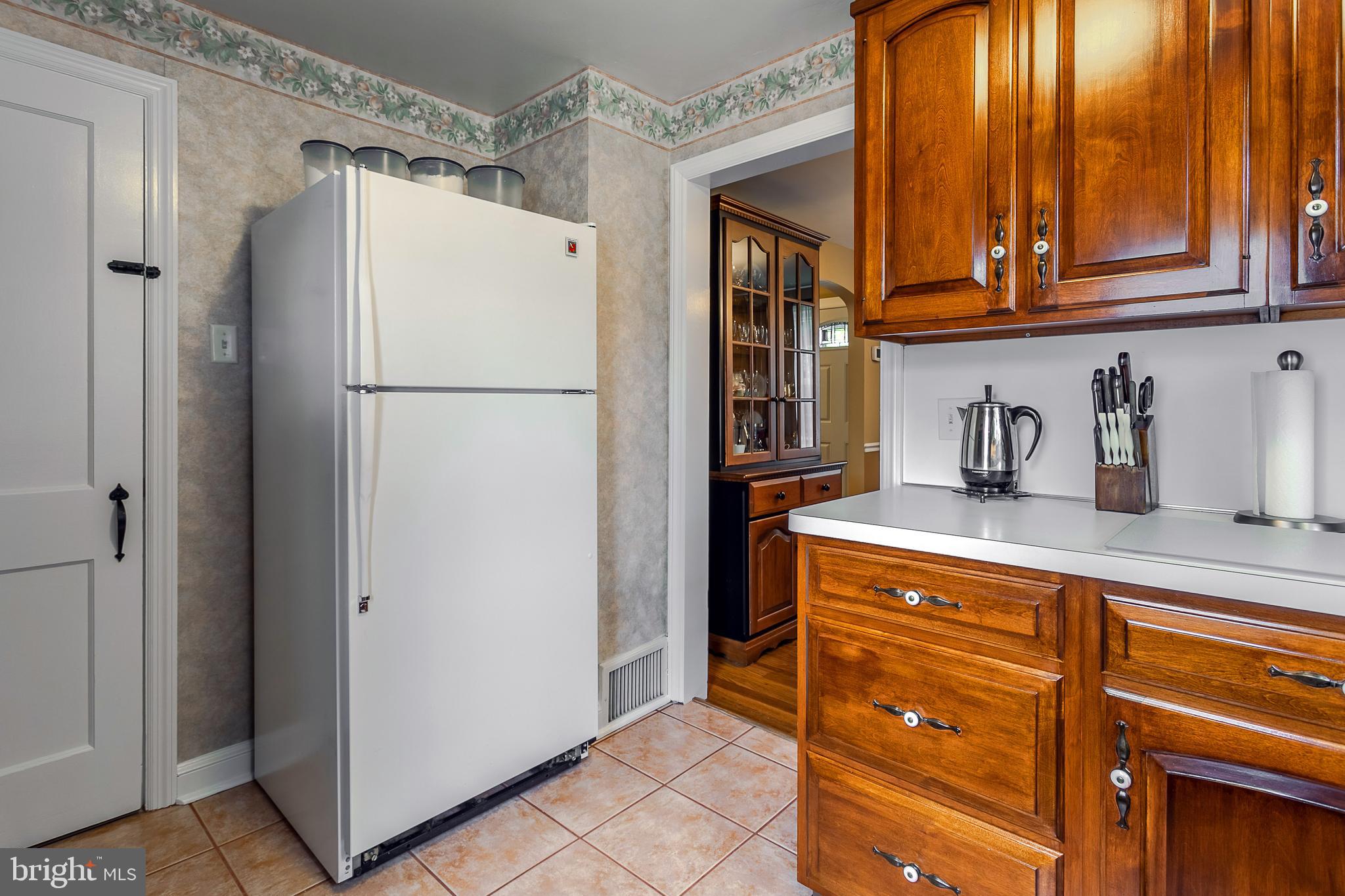 239 Kent Road Springfield, PA 19064 - Photo 8 of 20