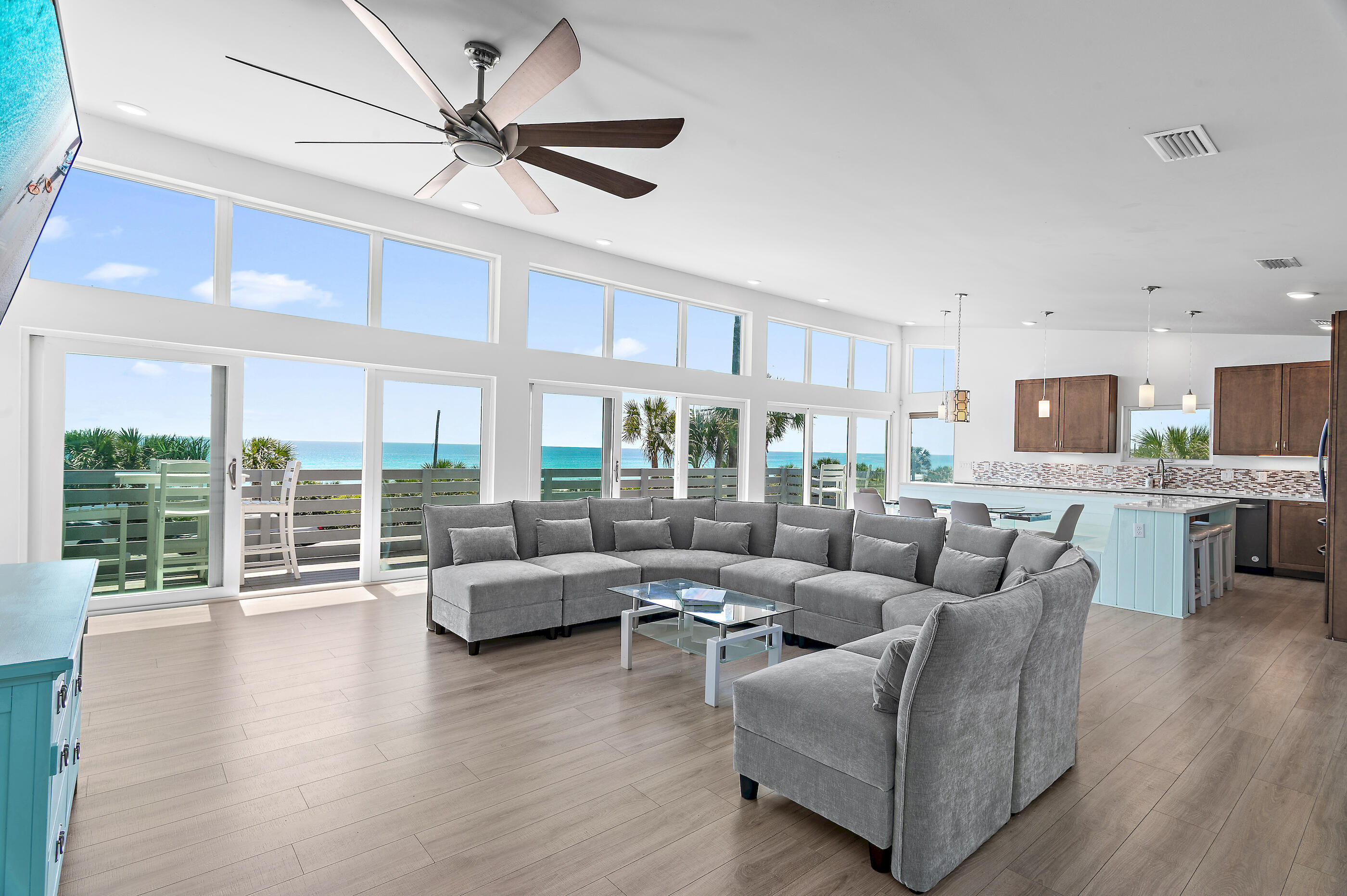 13826 Front Beach Road Panama City Beach, FL 32413 - Photo 8 of 38 Views from every angle