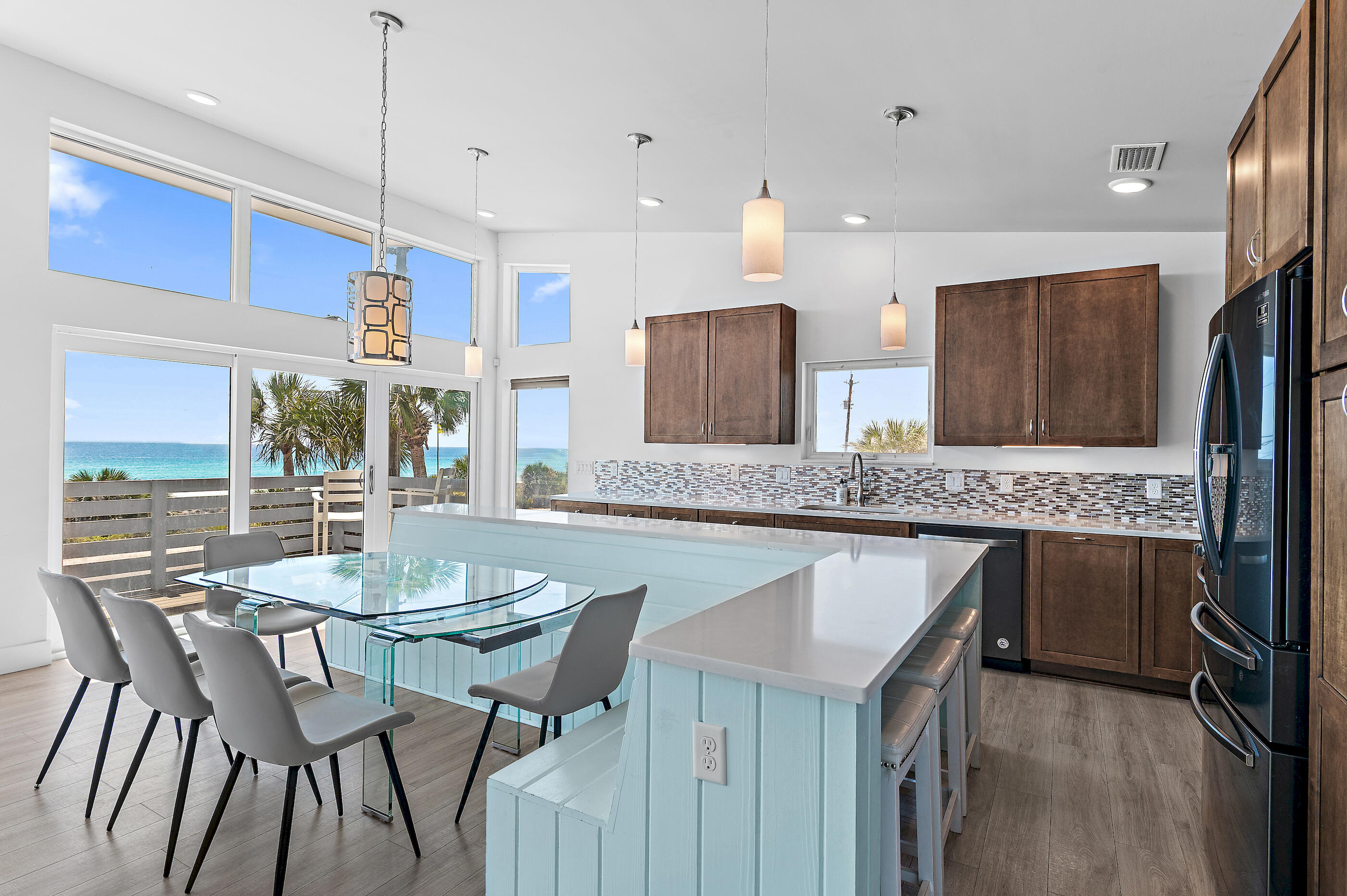 13826 Front Beach Road Panama City Beach, FL 32413 - Photo 10 of 38 web_13826 Front Beach Rd _17