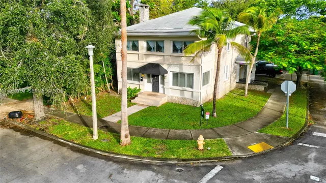 $3,250 | 4600 Northeast 1st Avenue, Miami, FL 33137