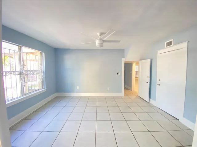 $3,250 | 4600 Northeast 1st Avenue, Miami, FL 33137