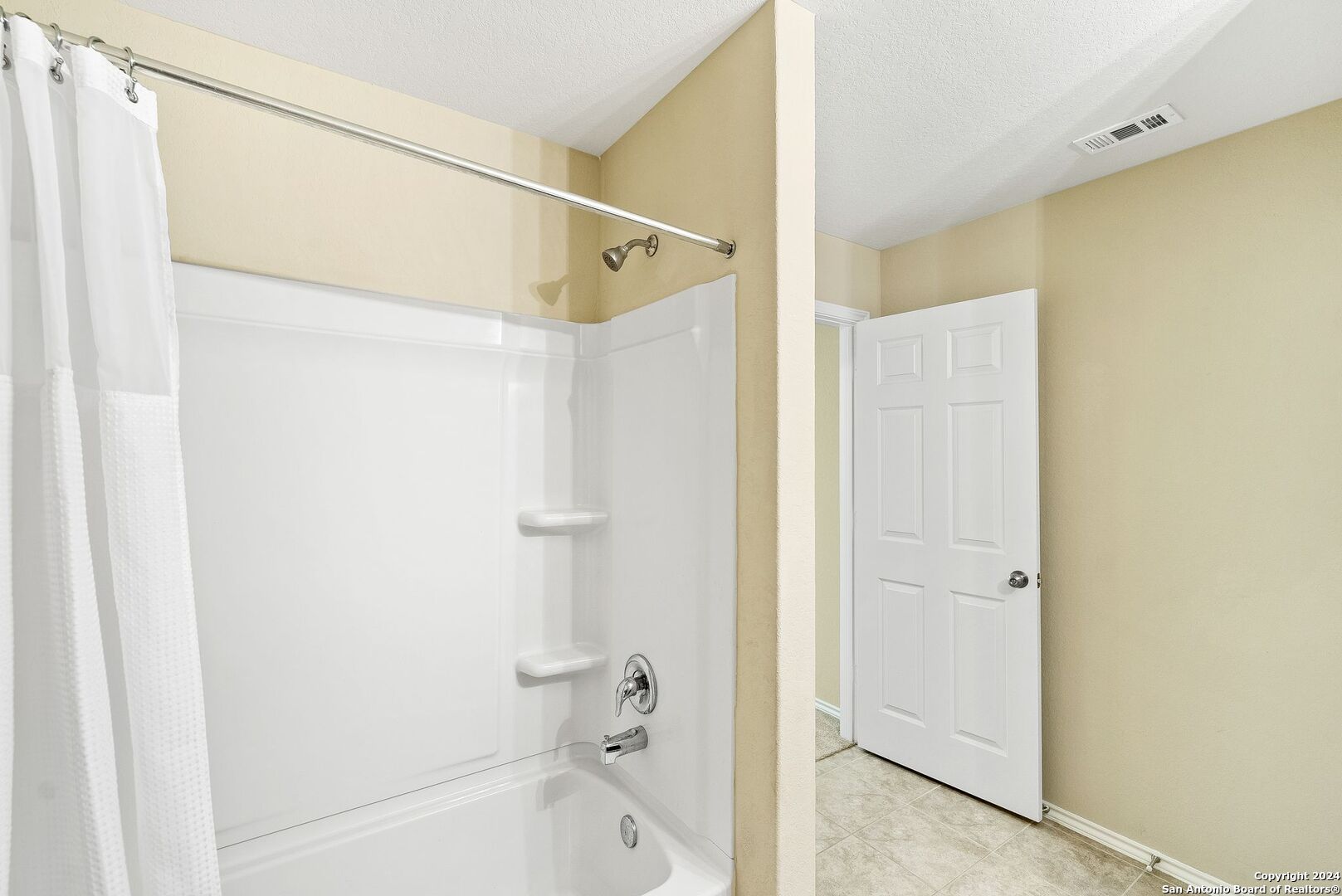 9779 Harbor Mist Lane Converse, TX 78109 - Photo 26 of 38