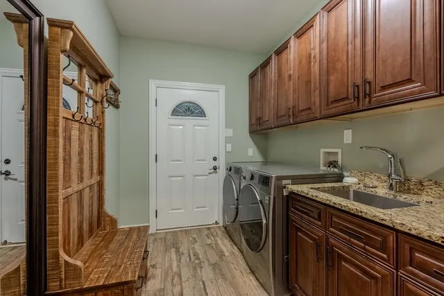 $1,900,000 | 863 Bittersweet Drive, Northbrook, IL 60062