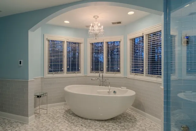 $1,900,000 | 863 Bittersweet Drive, Northbrook, IL 60062