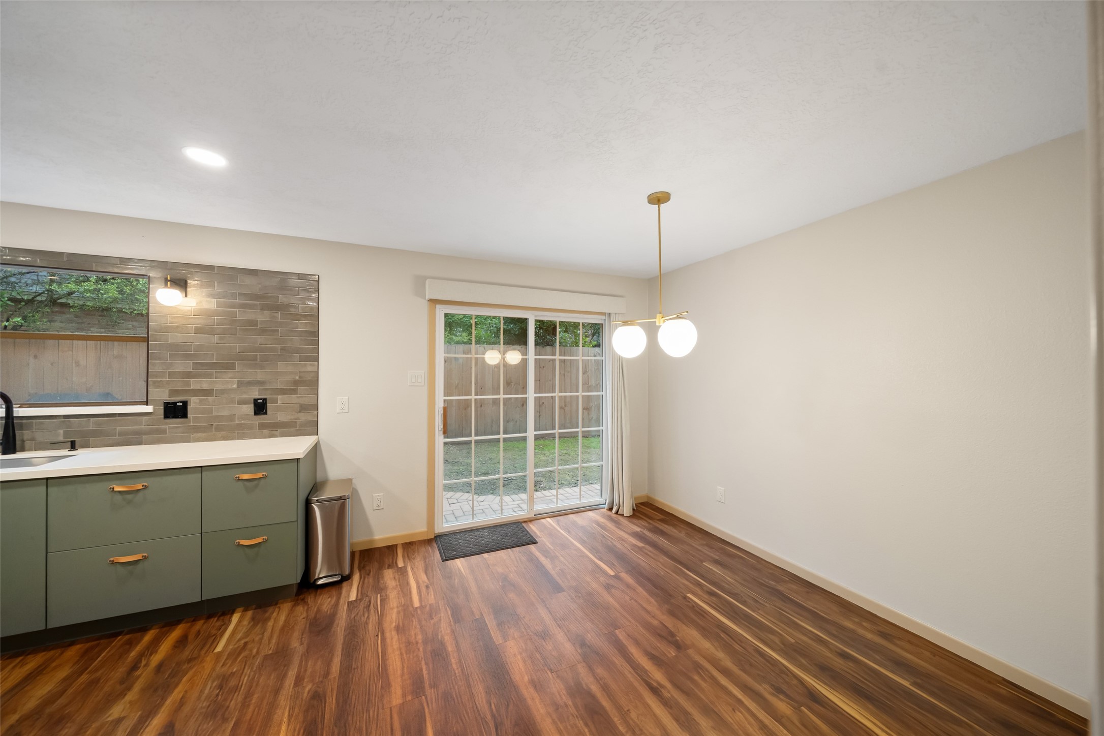 3402 Wildwood Ridge Court Houston, TX 77339 - Photo 17 of 37