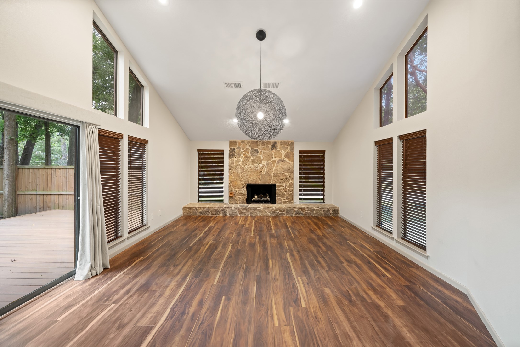 3402 Wildwood Ridge Court Houston, TX 77339 - Photo 7 of 37