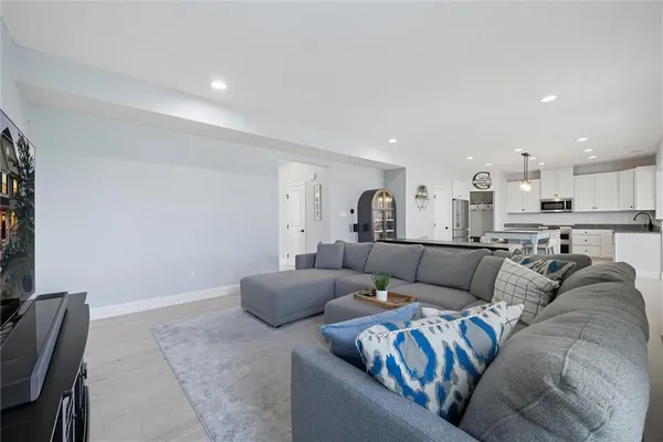 $625,000 | 2907 Pinnacle Drive, McDonald, PA 15057