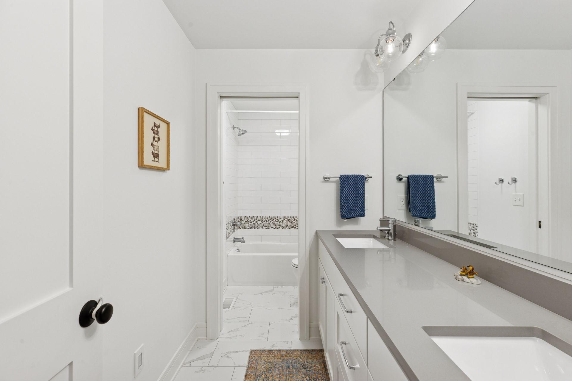 18925 Easton Road Wayzata, MN 55391 - Photo 31 of 42 Gallery Image 31