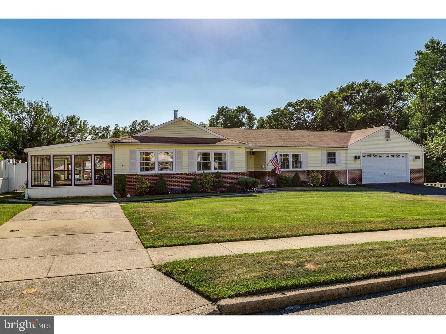 804 North Forklanding Road Maple Shade, NJ 08052 - Photo 2 of 25 Gallery Image 2