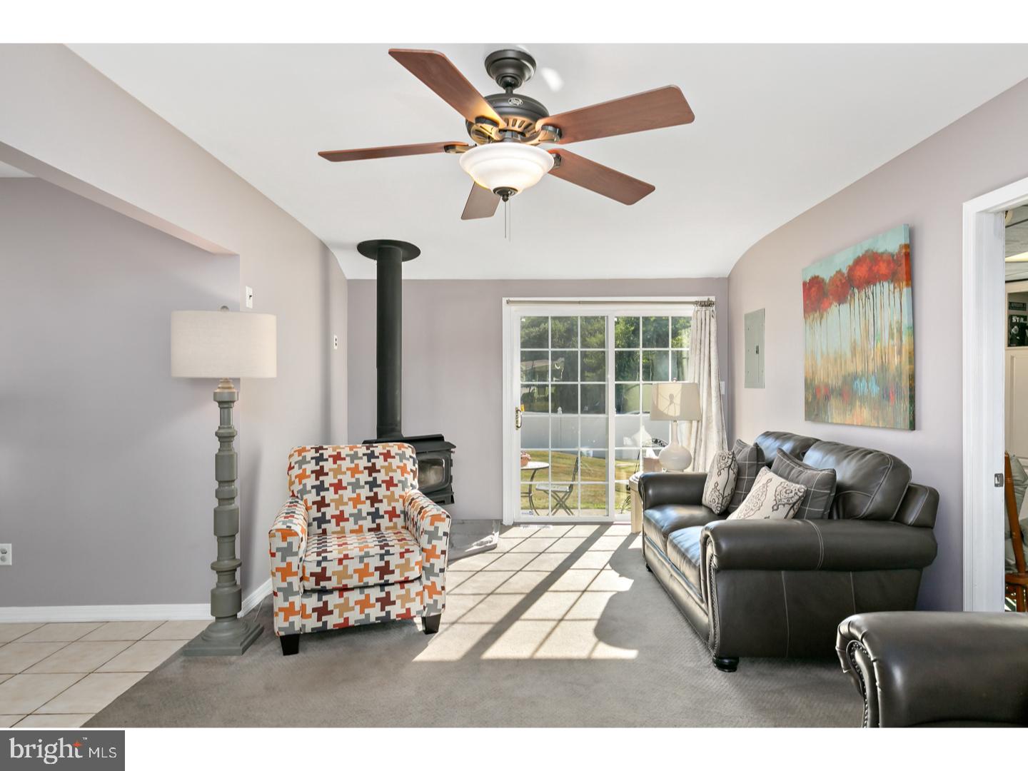 804 North Forklanding Road Maple Shade, NJ 08052 - Photo 11 of 25 Family Room