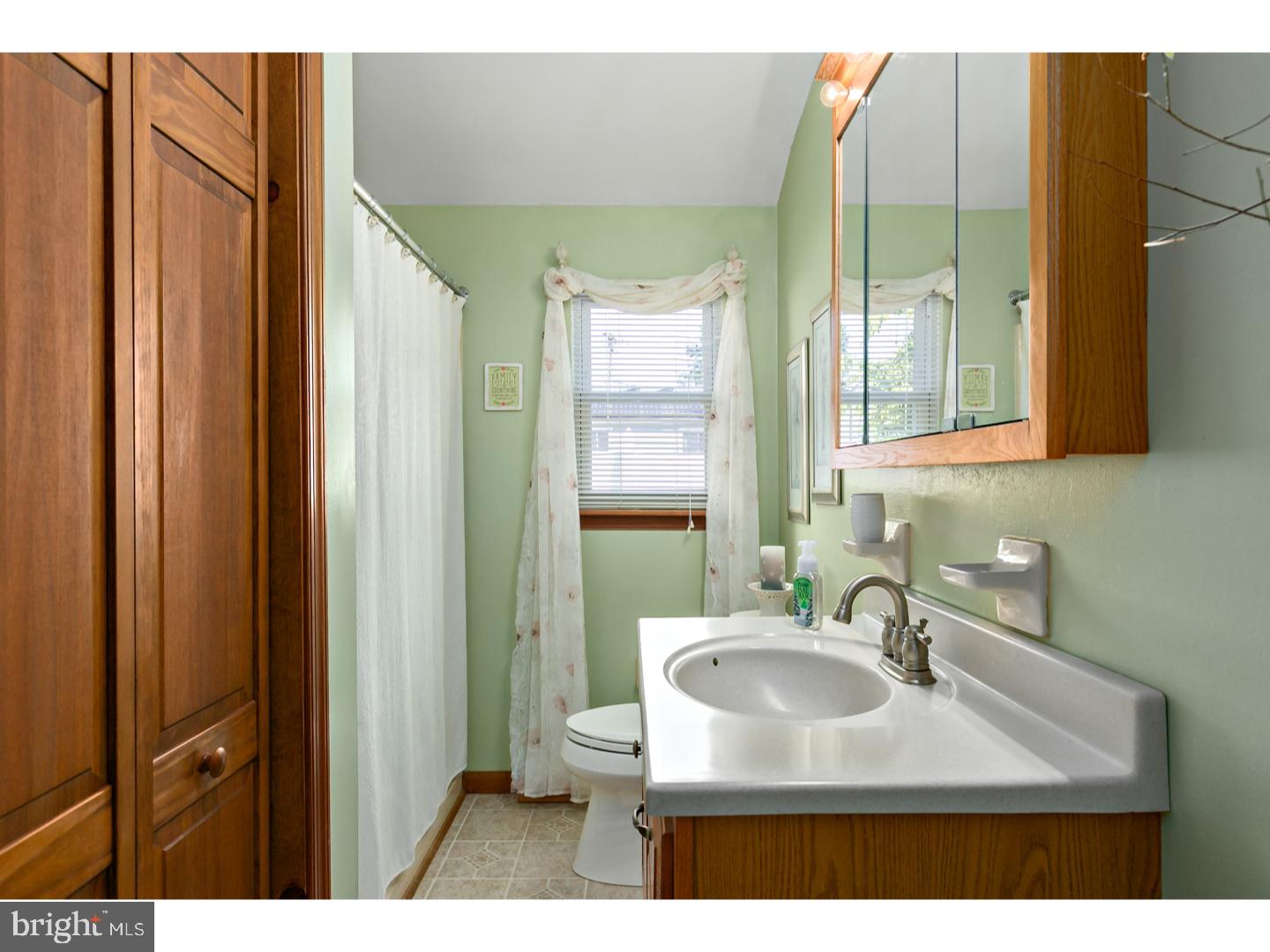 804 North Forklanding Road Maple Shade, NJ 08052 - Photo 17 of 25 Gallery Image 17