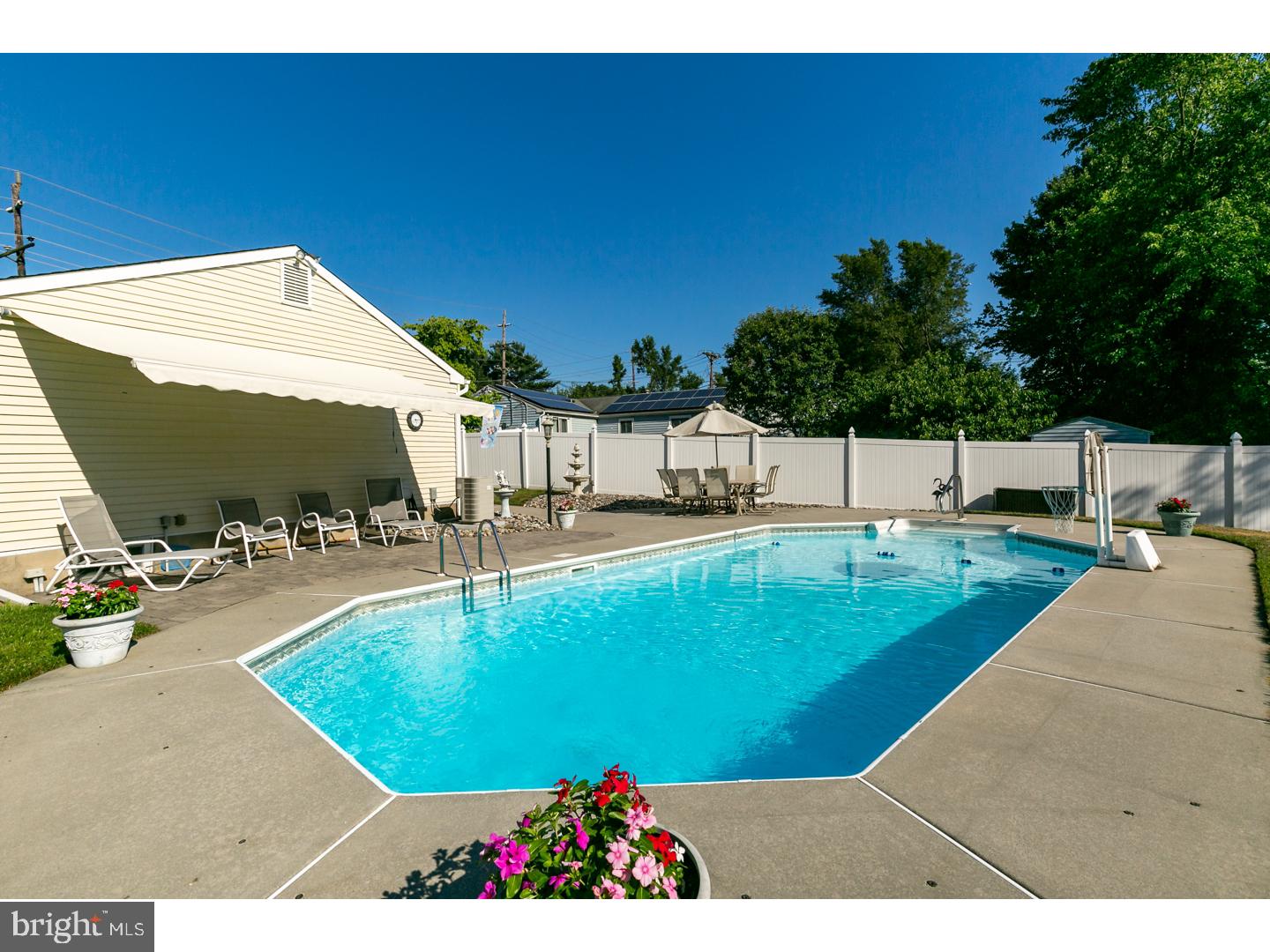 804 North Forklanding Road Maple Shade, NJ 08052 - Photo 23 of 25 Pool