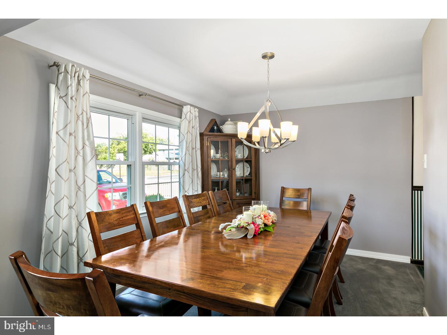 804 North Forklanding Road Maple Shade, NJ 08052 - Photo 7 of 25 Dining Room