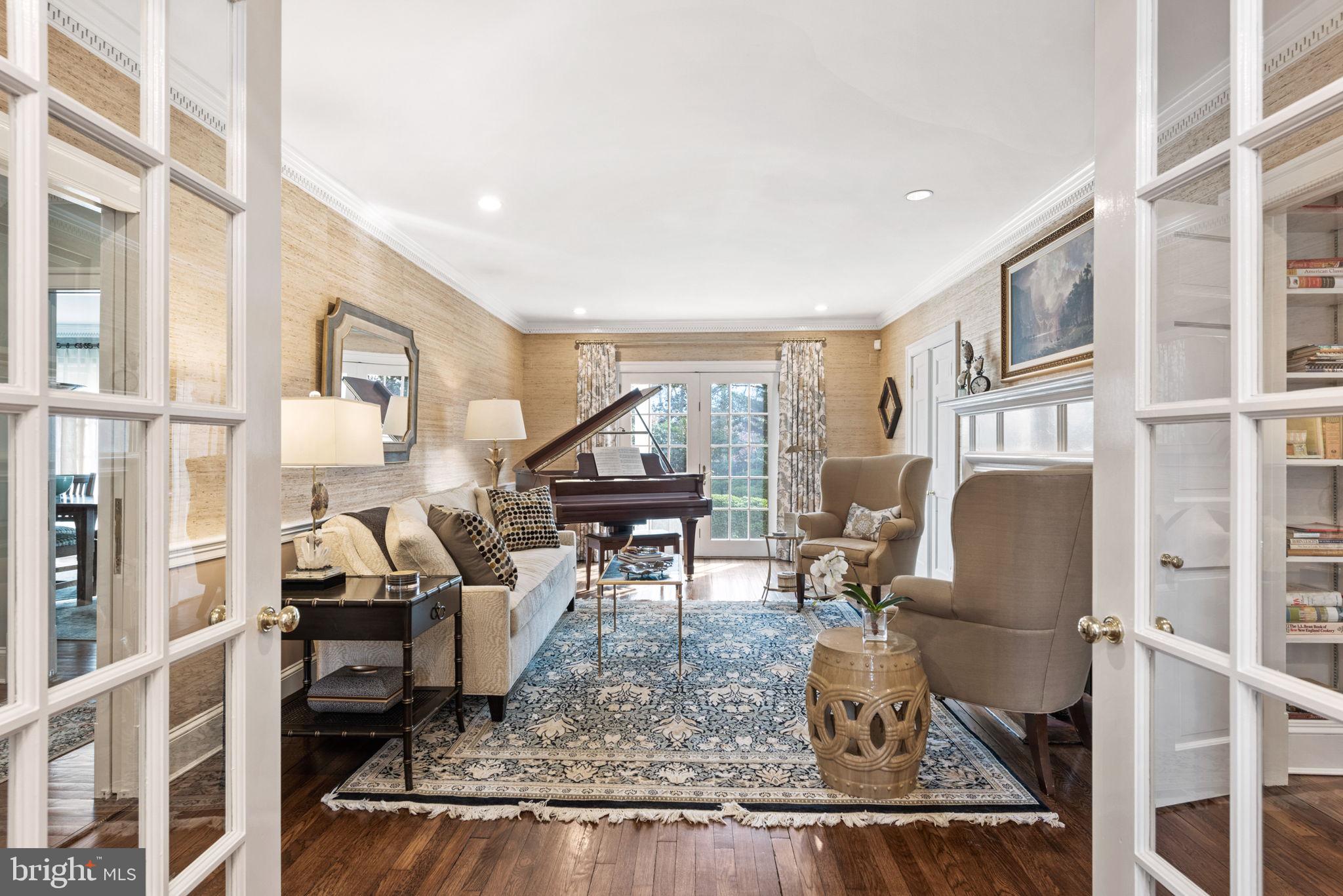 3908 Seminary Road Alexandria, VA 22304 - Photo 8 of 28