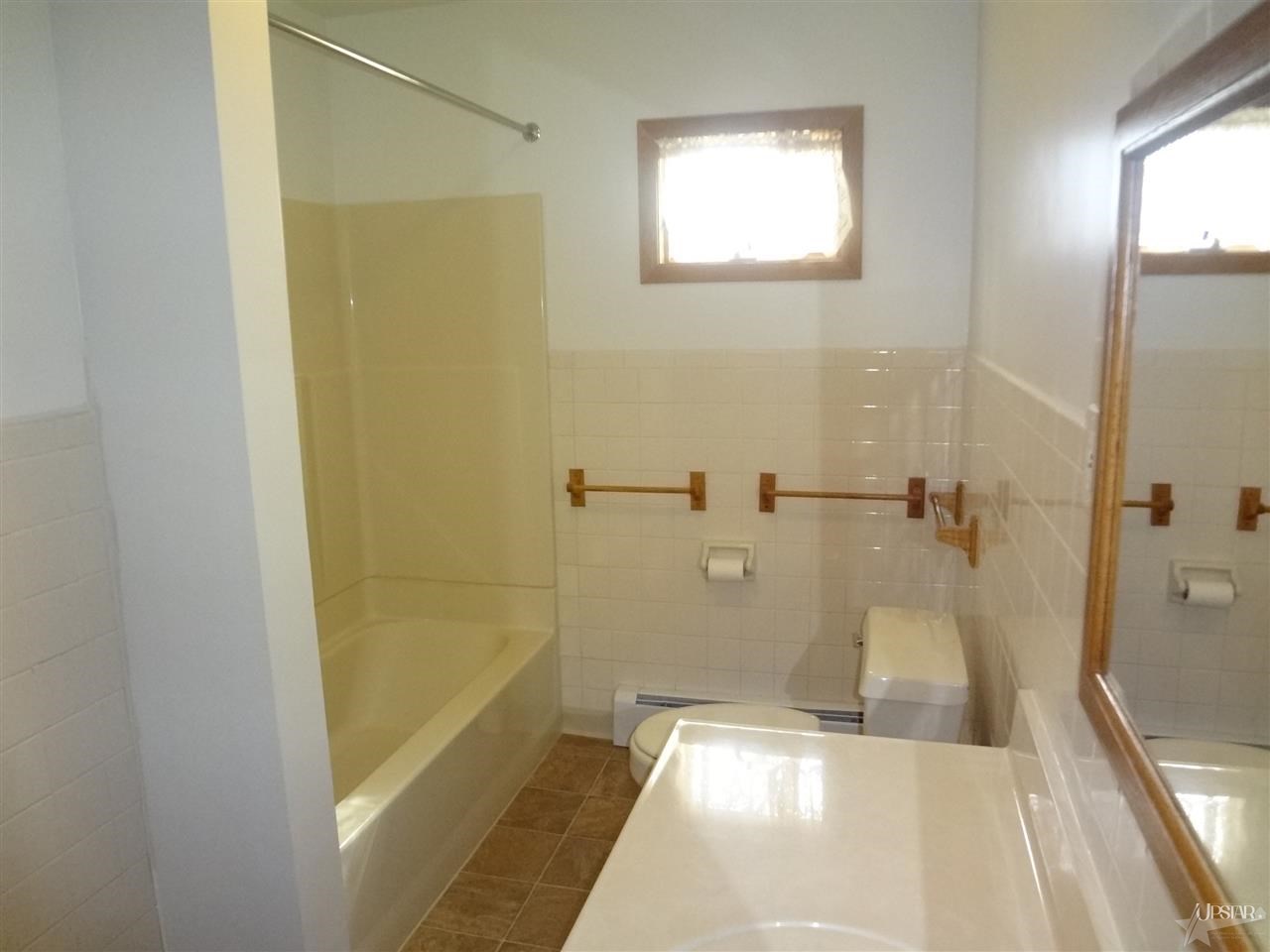 1303 Windsor Road Fort Wayne, IN 46825 - Photo 11 of 26