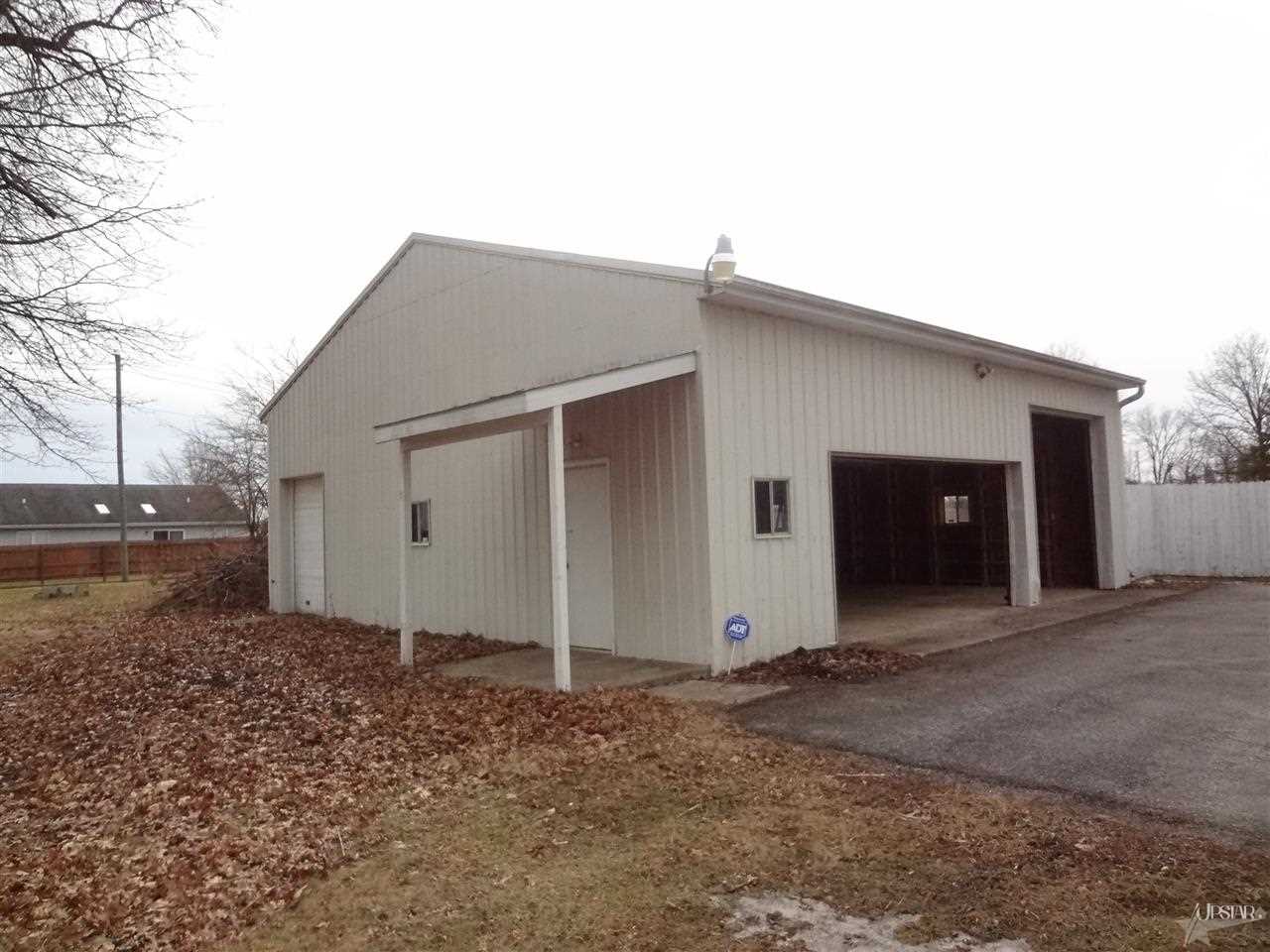 1303 Windsor Road Fort Wayne, IN 46825 - Photo 15 of 26