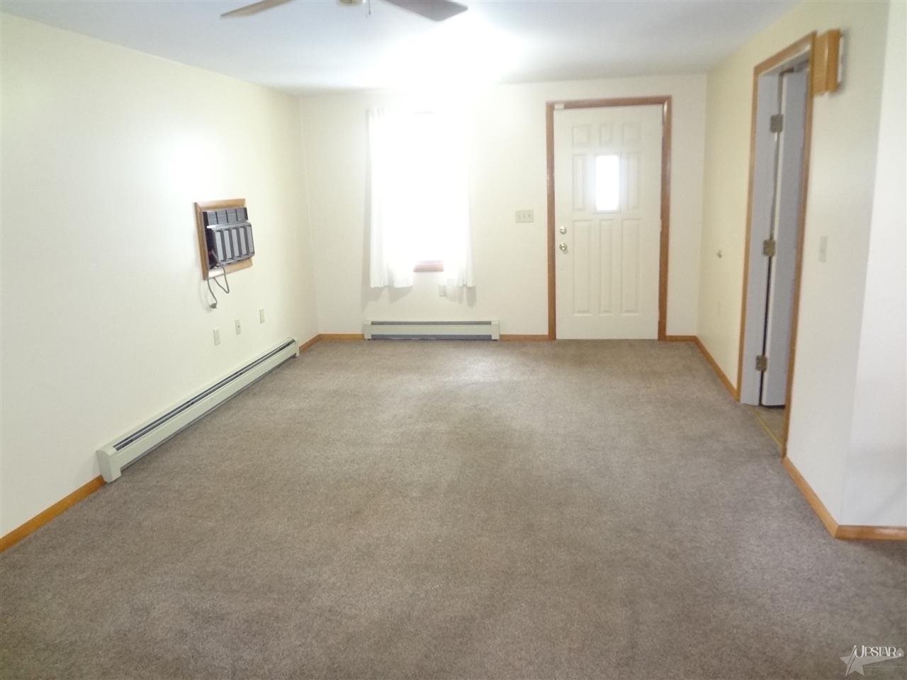 1303 Windsor Road Fort Wayne, IN 46825 - Photo 4 of 26