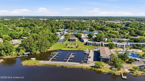 $134,900 | 3230 Cumberland Road, Unit 41, Ocean Springs, MS 39564