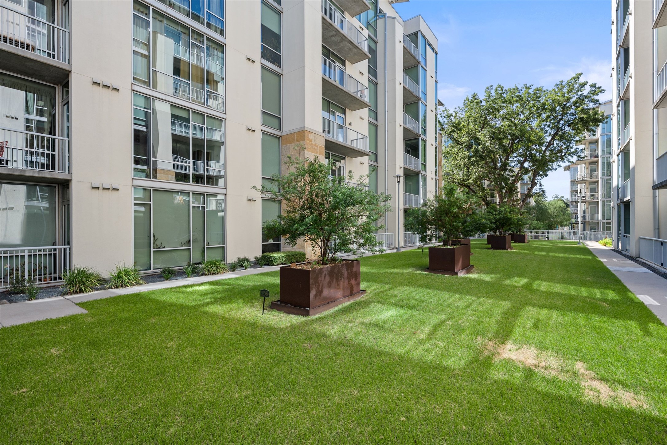 1600 Barton Springs Road, Unit 1406 Austin, TX 78704 - Photo 39 of 39 Gallery Image 39