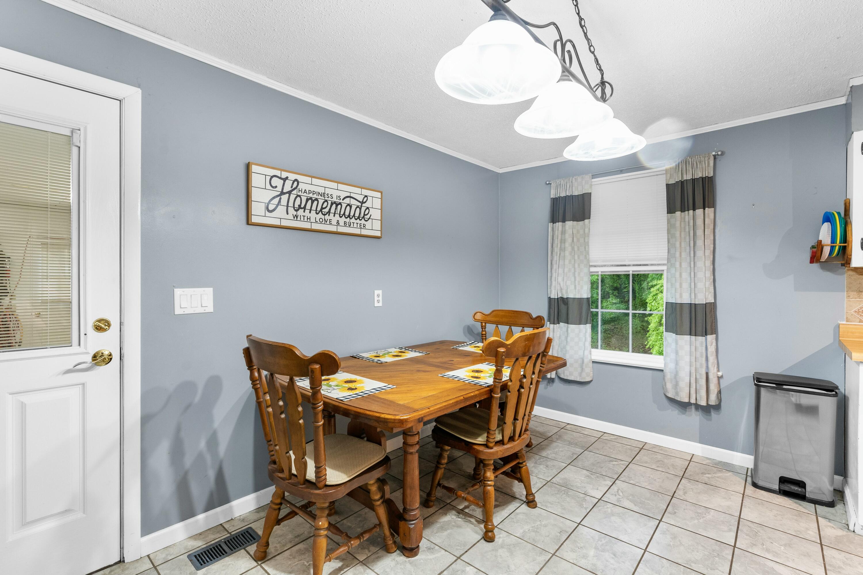 3801 Youngstown Road Chattanooga, TN 37406 - Photo 8 of 36 tempImageFhFXa5