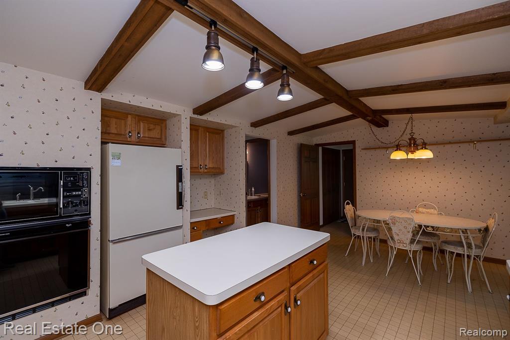 3193 Salem Drive Rochester Hills, MI 48306 - Photo 28 of 47