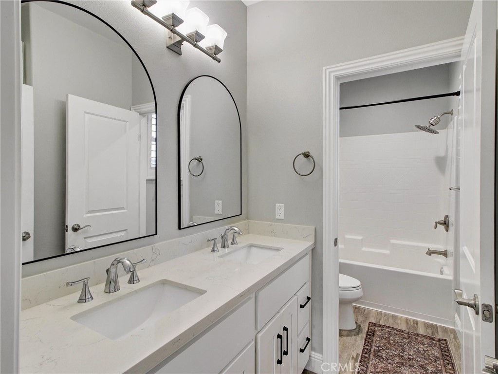 6313 Rancho Parada Road Paramount, CA 90723 - Photo 13 of 47