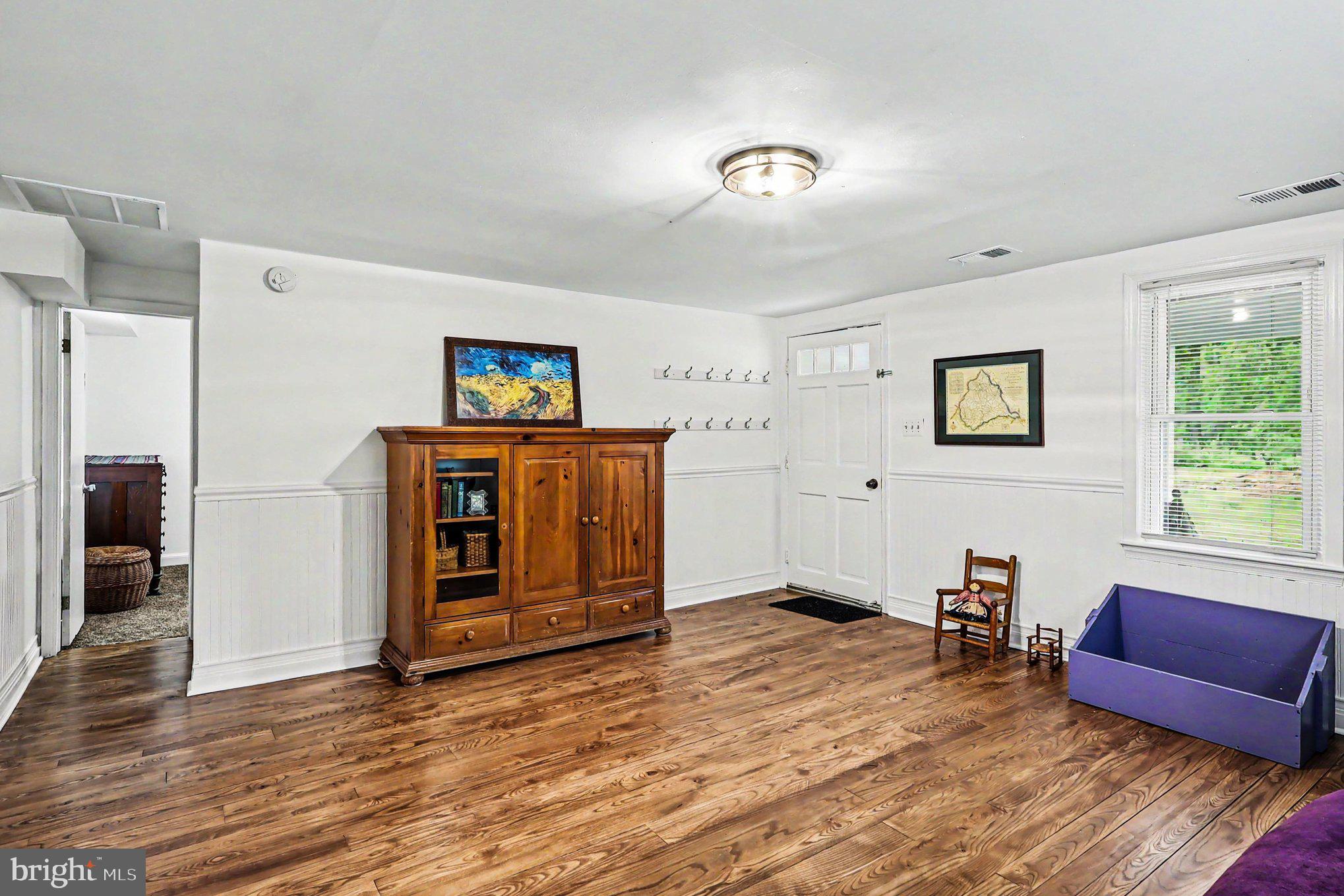 3085 Indian Run Road Amissville, VA 20106 - Photo 11 of 132