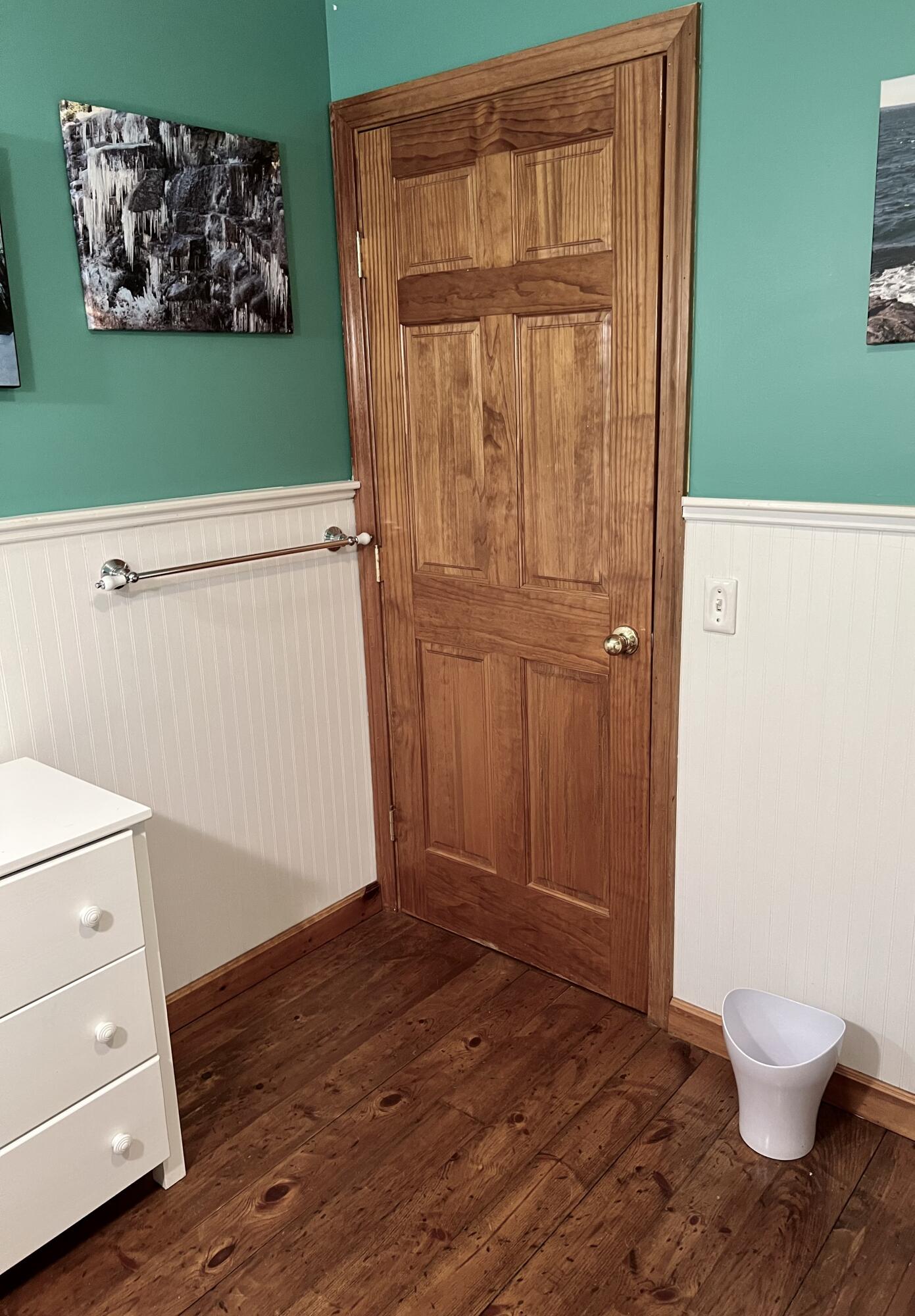 15 Miles Road Seal Cove, ME 04674 - Photo 25 of 64 First floor bath