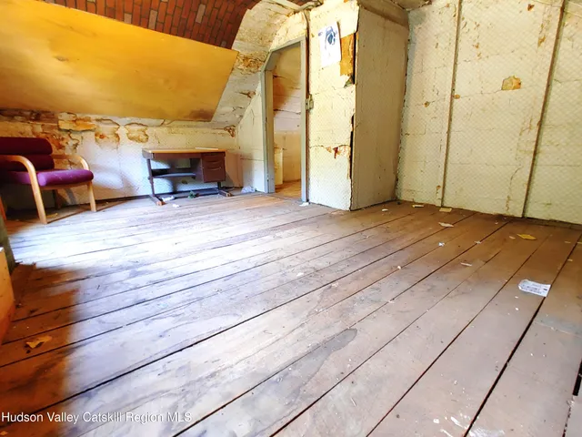 $325,000 | 11 Old Turnpike Road, Pine Hill, NY 12465