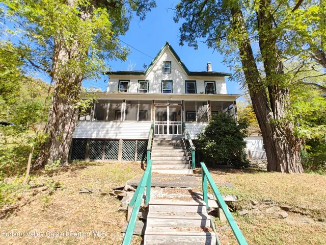 $325,000 | 11 Old Turnpike Road, Pine Hill, NY 12465