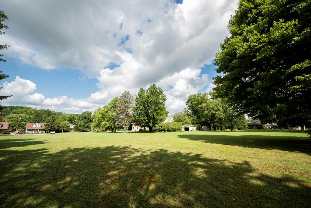 311 1/2 Country Club Road Butler, PA 16002 - Photo 6 of 12