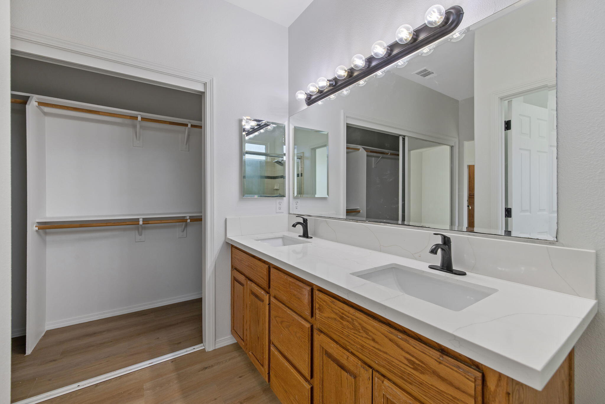 135 Headwaters Road Templeton, CA 93465 - Photo 6 of 47 31-web-or-mls-713A2071