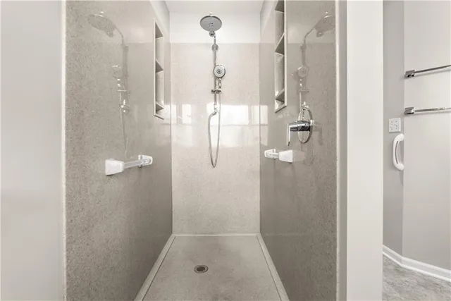 $400,000 | 2413 Northeast Old Paint Road, Lee's Summit, MO 64086