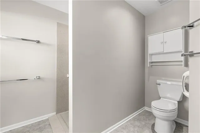 $400,000 | 2413 Northeast Old Paint Road, Lee's Summit, MO 64086