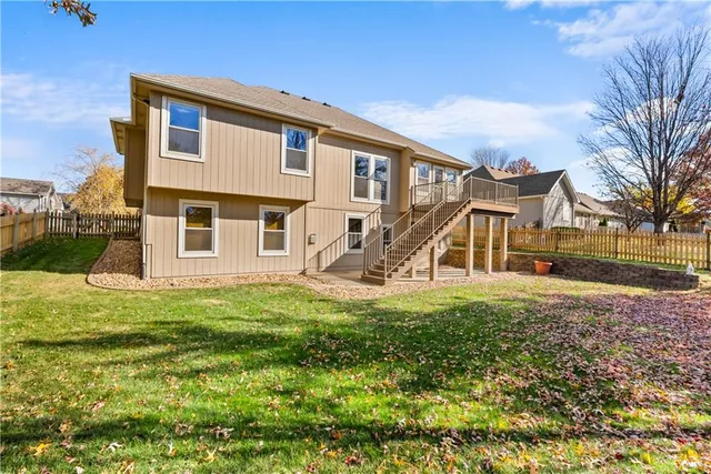 $400,000 | 2413 Northeast Old Paint Road, Lee's Summit, MO 64086