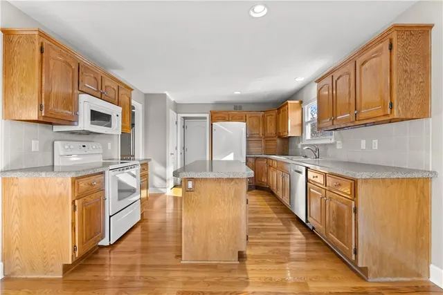 $400,000 | 2413 Northeast Old Paint Road, Lee's Summit, MO 64086