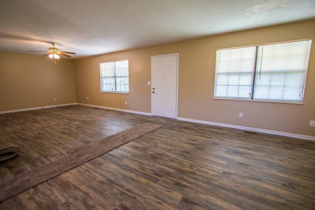 1188 North Beaumont Road Ringgold, GA 30736 - Photo 13 of 32 1188 N Beaumont-33
