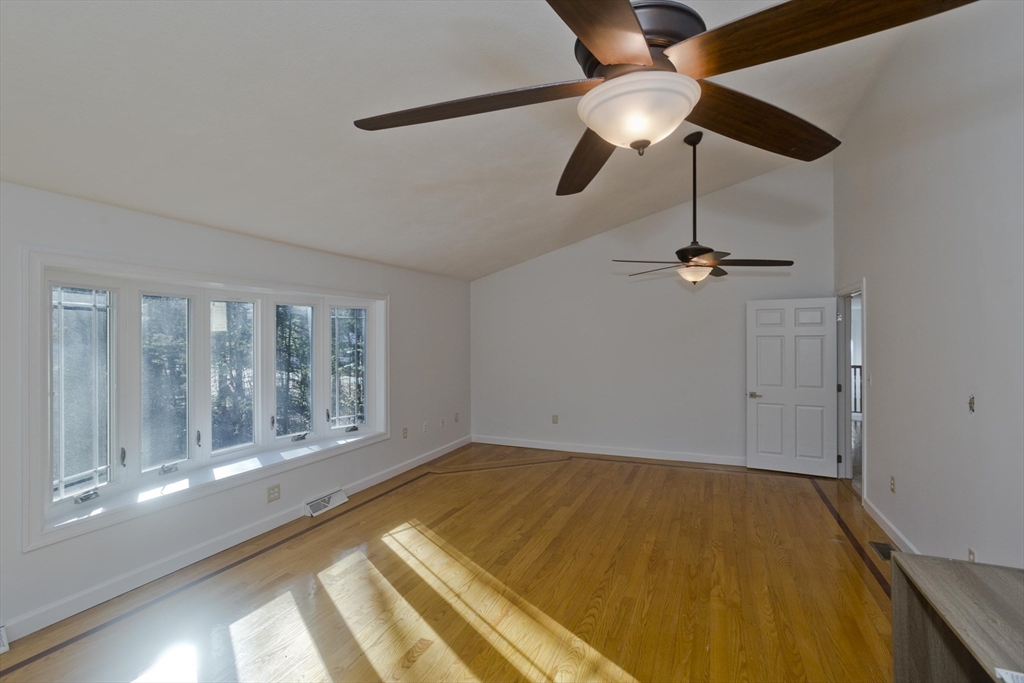 44 Connolly Road Billerica, MA 01821 - Photo 16 of 39