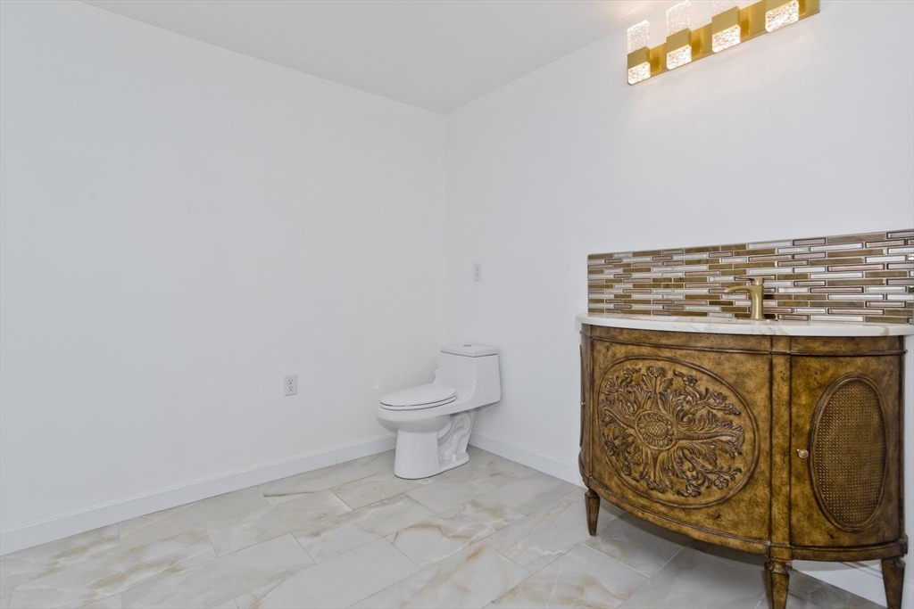 44 Connolly Road Billerica, MA 01821 - Photo 30 of 39