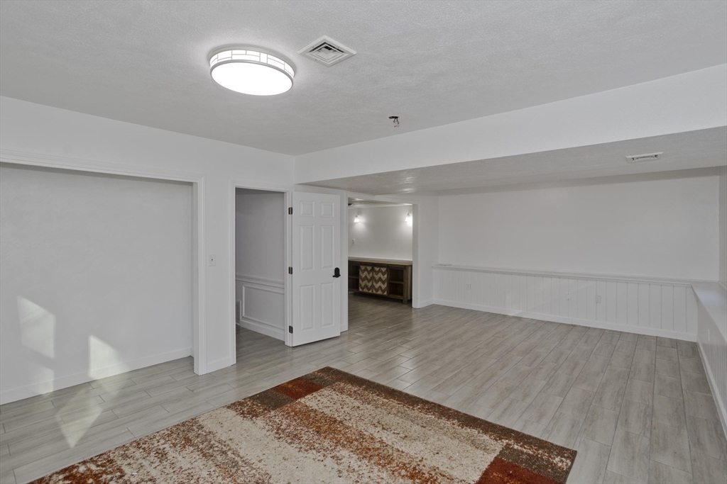 44 Connolly Road Billerica, MA 01821 - Photo 32 of 39